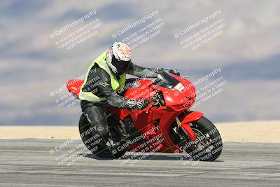 media/Nov-16-2025-Race Pace (Sun) [[8c5fa54630]]/Verified Riders/5-Turn 9 (1135am)/